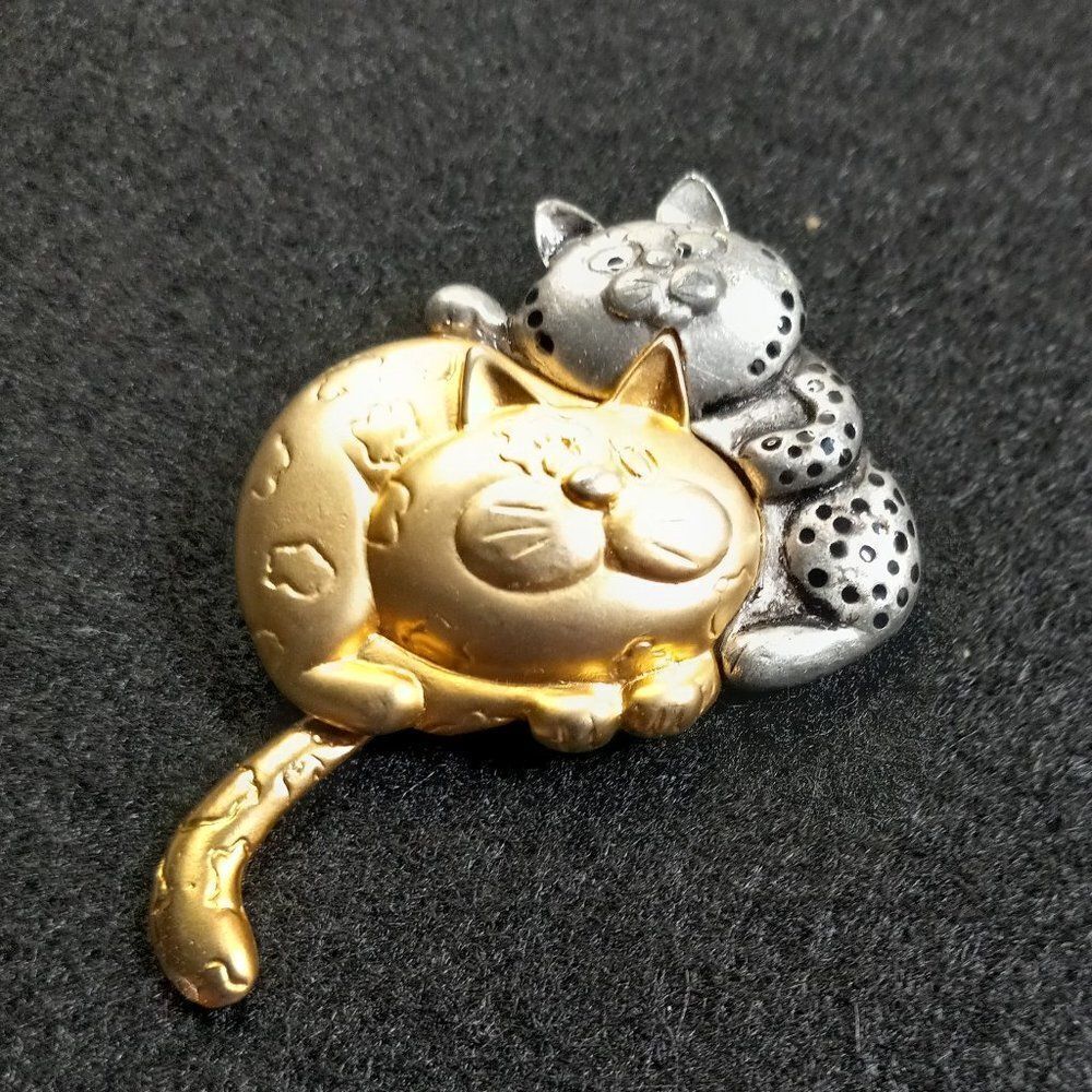 Vintage Danecraft Cats with One Moving Tail Brooch